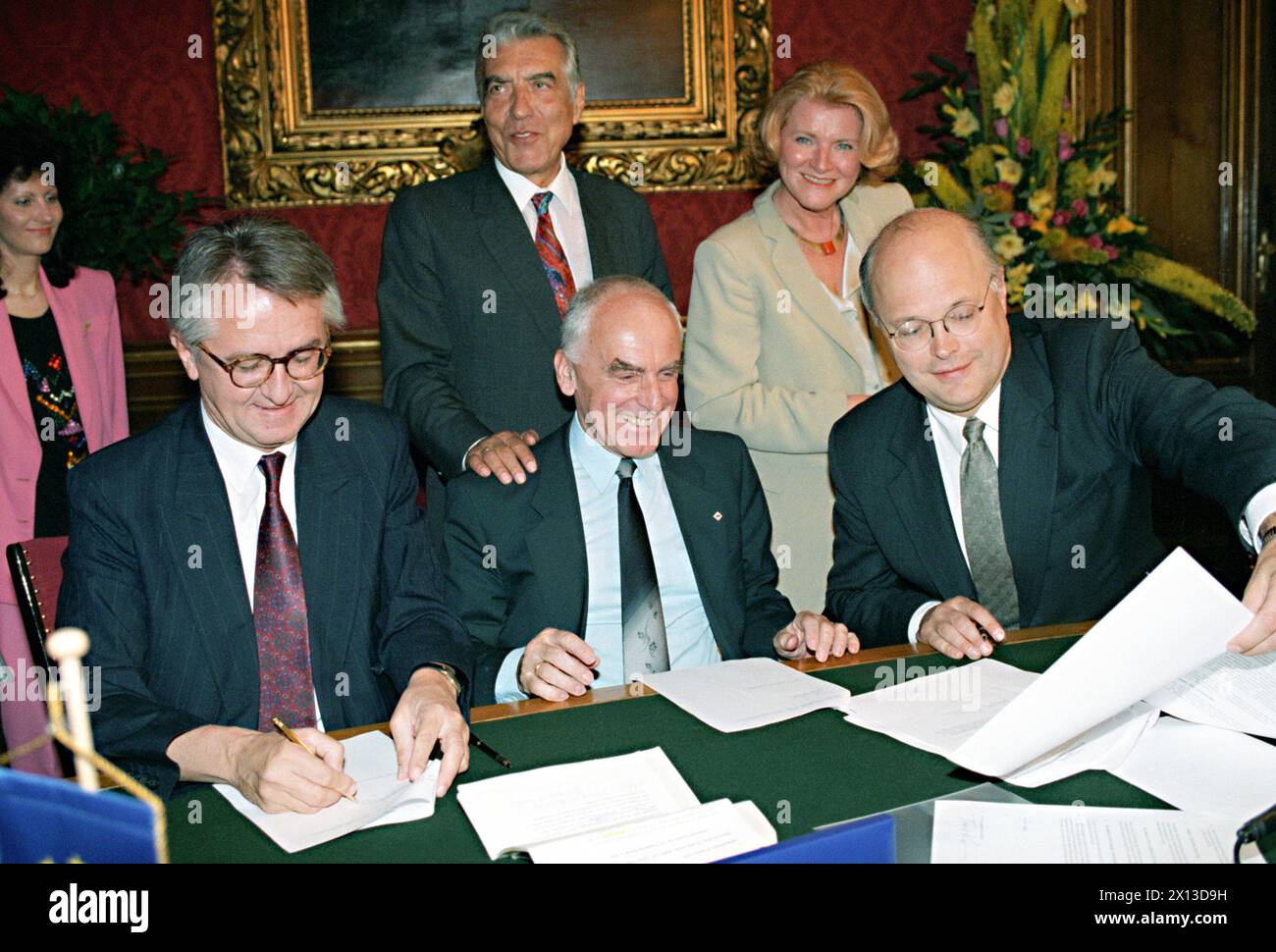Vienna on June 23rd 1994: Vienna's mayor Helmut Zilk, vice-mayor Hans ...