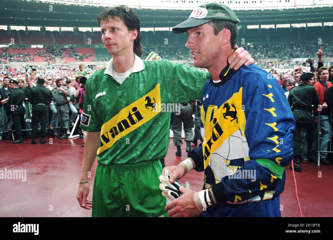 Kevin Scheil 19950605 hi-res stock photography and images - Alamy