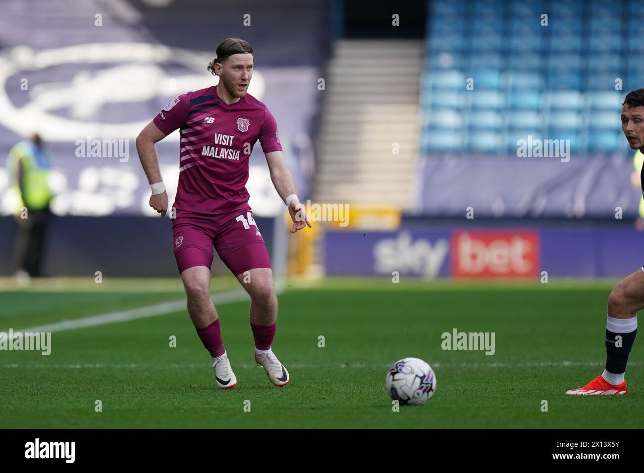 LONDON, ENGLAND - APRIL 13: Josh Bowler of Cardiff City during the Sky Bet Championship match between Millwall and Cardiff City at The Den on April 13, 2024 in London, England.(Photo by Dylan Hepworth/MB Media) Stock Photo
