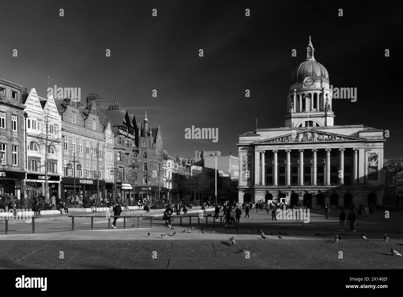 The Council House building, Old Market Square, Nottingham city centre ...