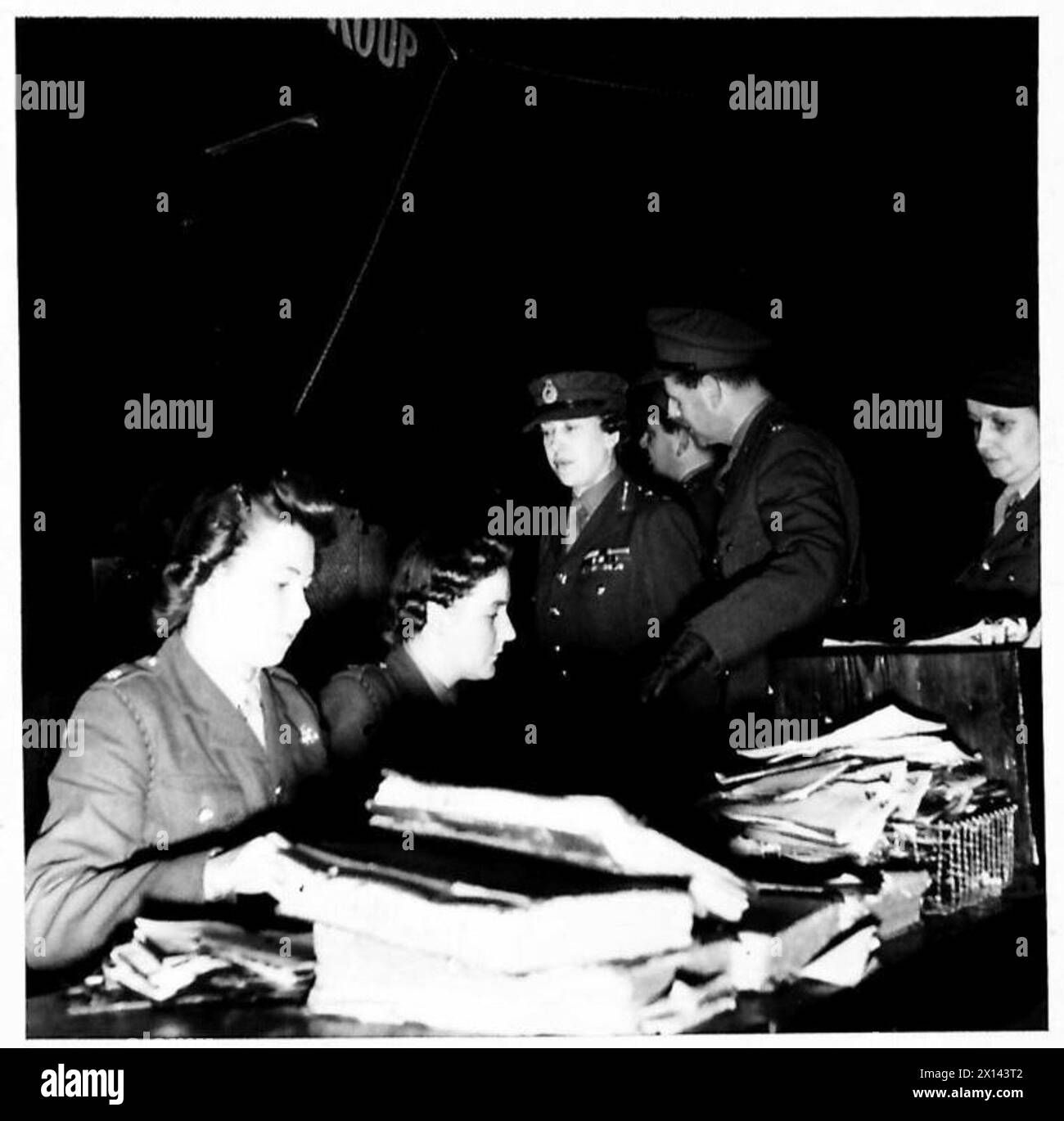 explaining-duties-cut-out-stock-images-pictures-alamy