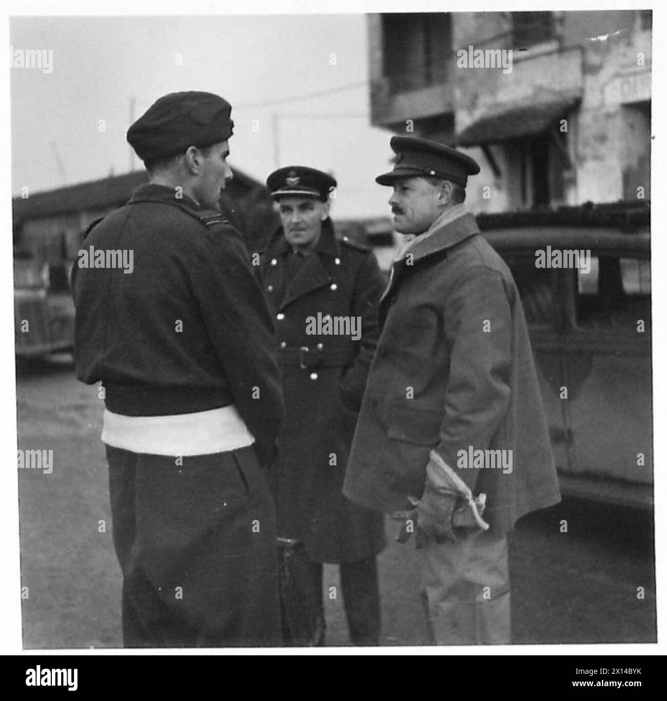 BRITISH AND ALLIED ARMY CHIEFS VISIT NORTH AFRICA Lt.Gen. J.A.H