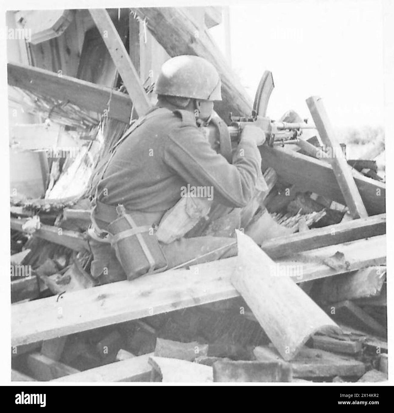 MAORIS CROSS THE RIVER FIUMICINO A section of "A" Coy., Maories