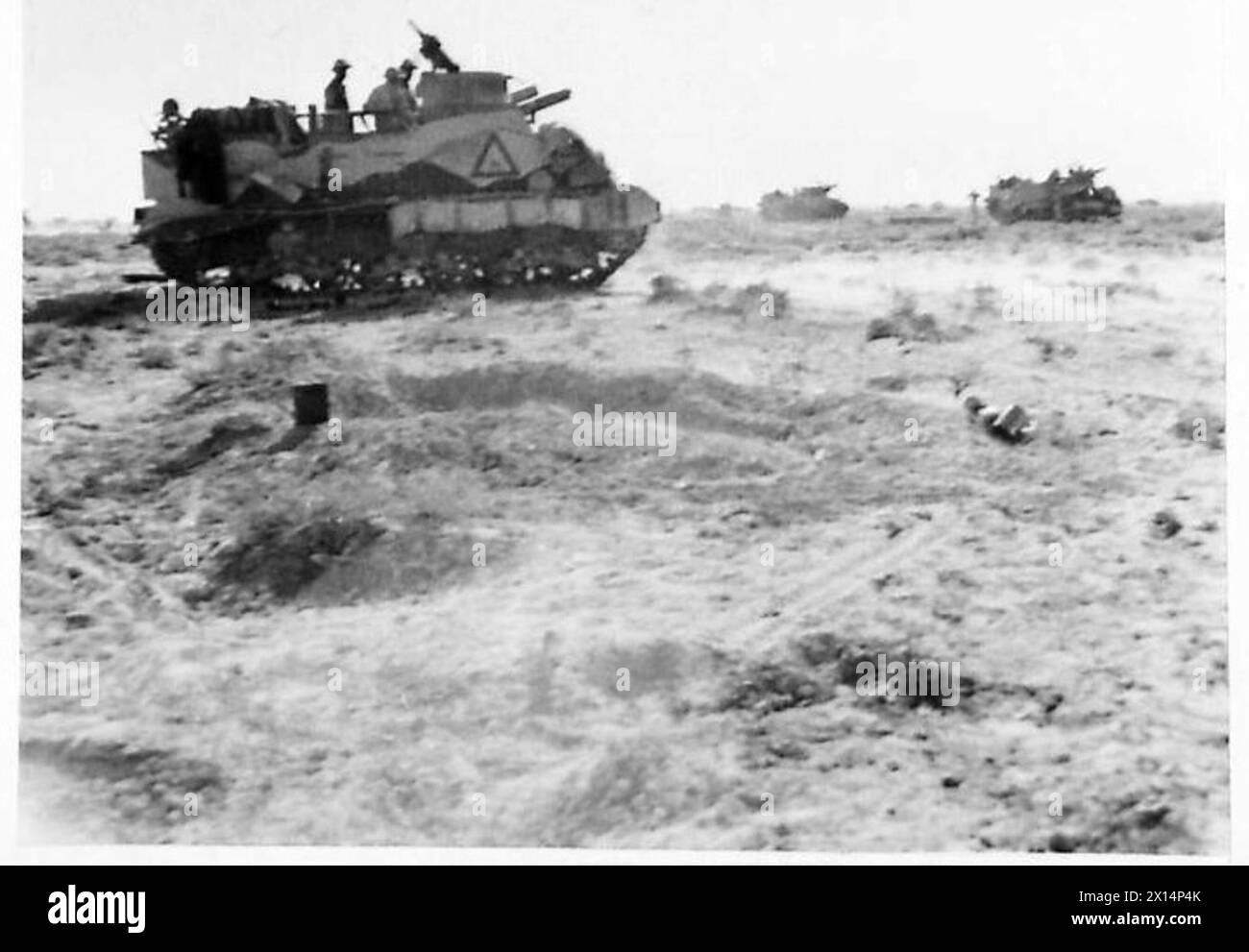 THE BRITISH ARMY IN NORTH AFRICA 1942 Priest selfpropelling guns