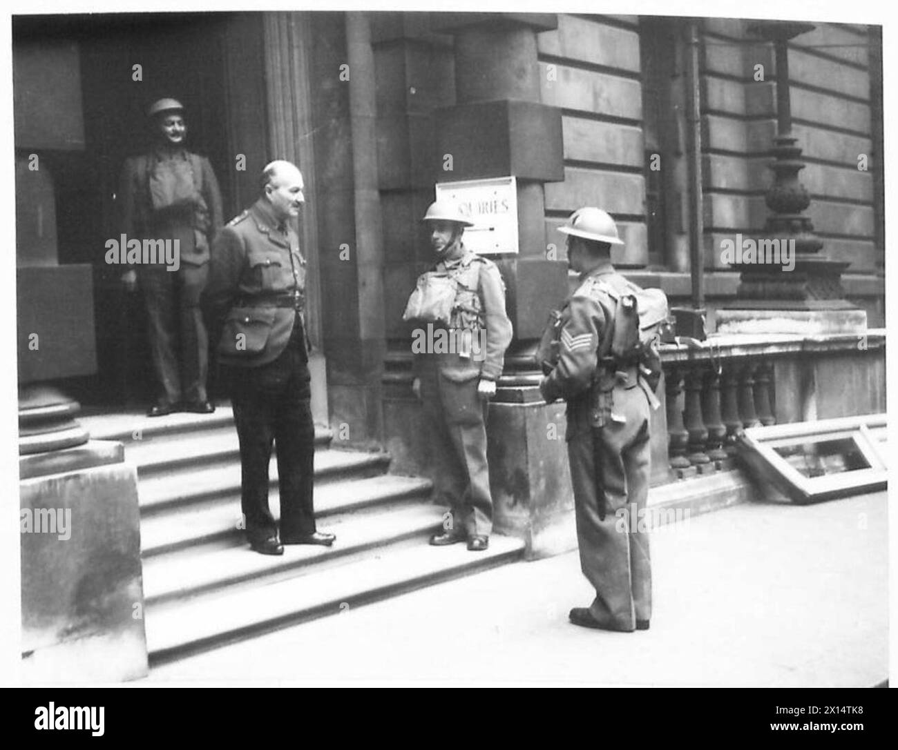 THE MIDDLESEX HOME DEFENCE BATTALION - Lieut-Colonel Campbell, Chief of ...