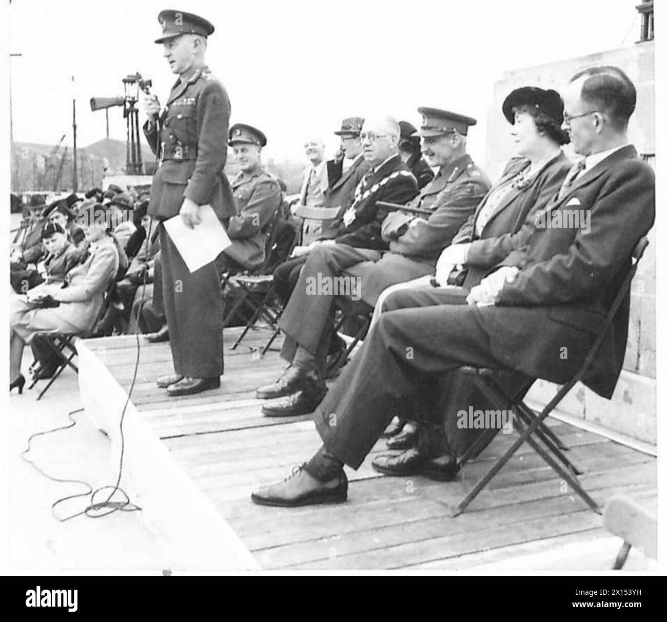 'SALUTE THE SOLDIER' WEEK AT ERITH - General Sir Frederick A. Pile, GOC-in-C A.A.Command speaking at the opening of Erith's 'Salute the Soldier' week British Army Stock Photo