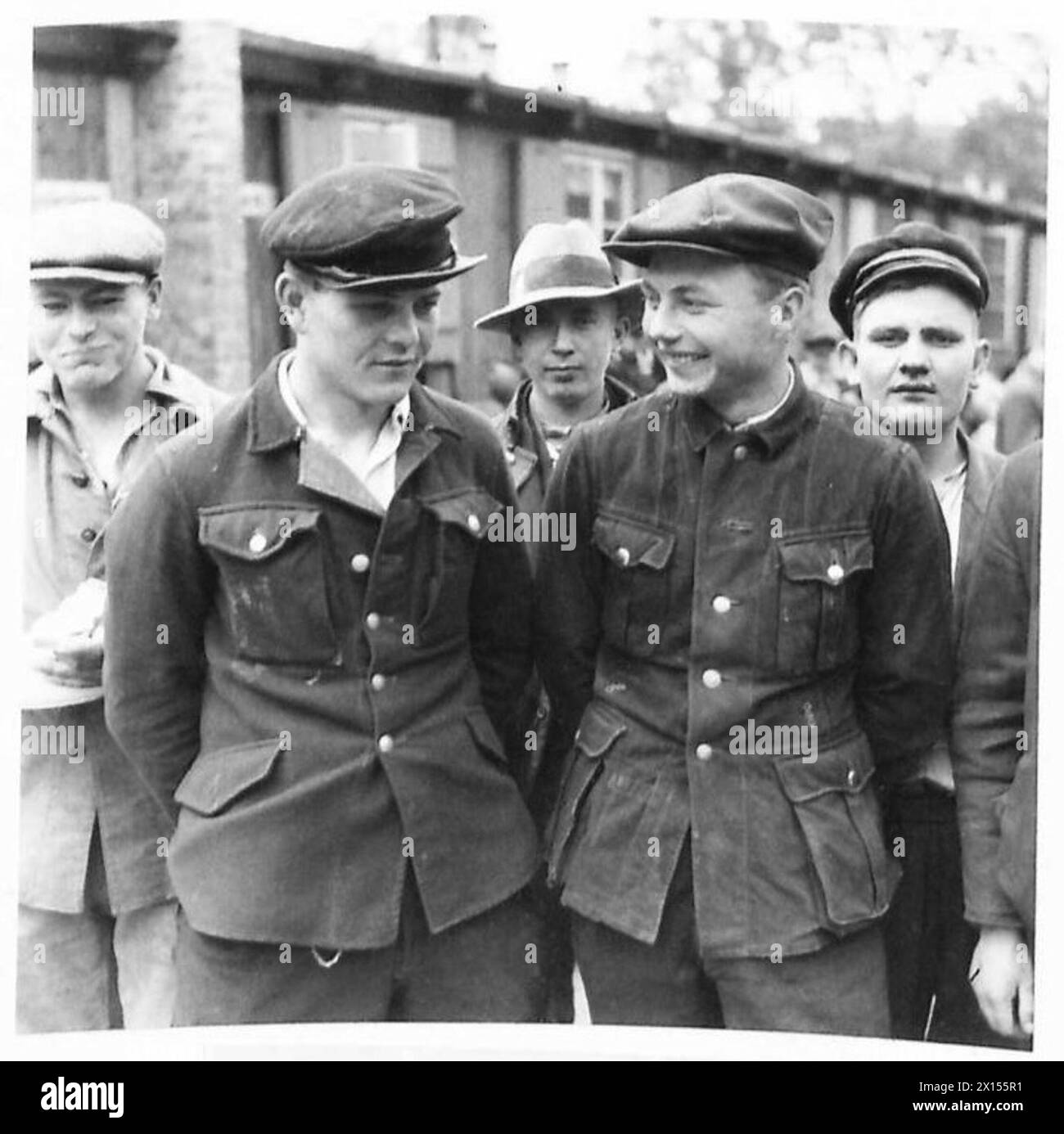 DISPLACED PERSONS CAMP IN HAMBURG ZOO - Two Russian ex-POWs in the camp ...