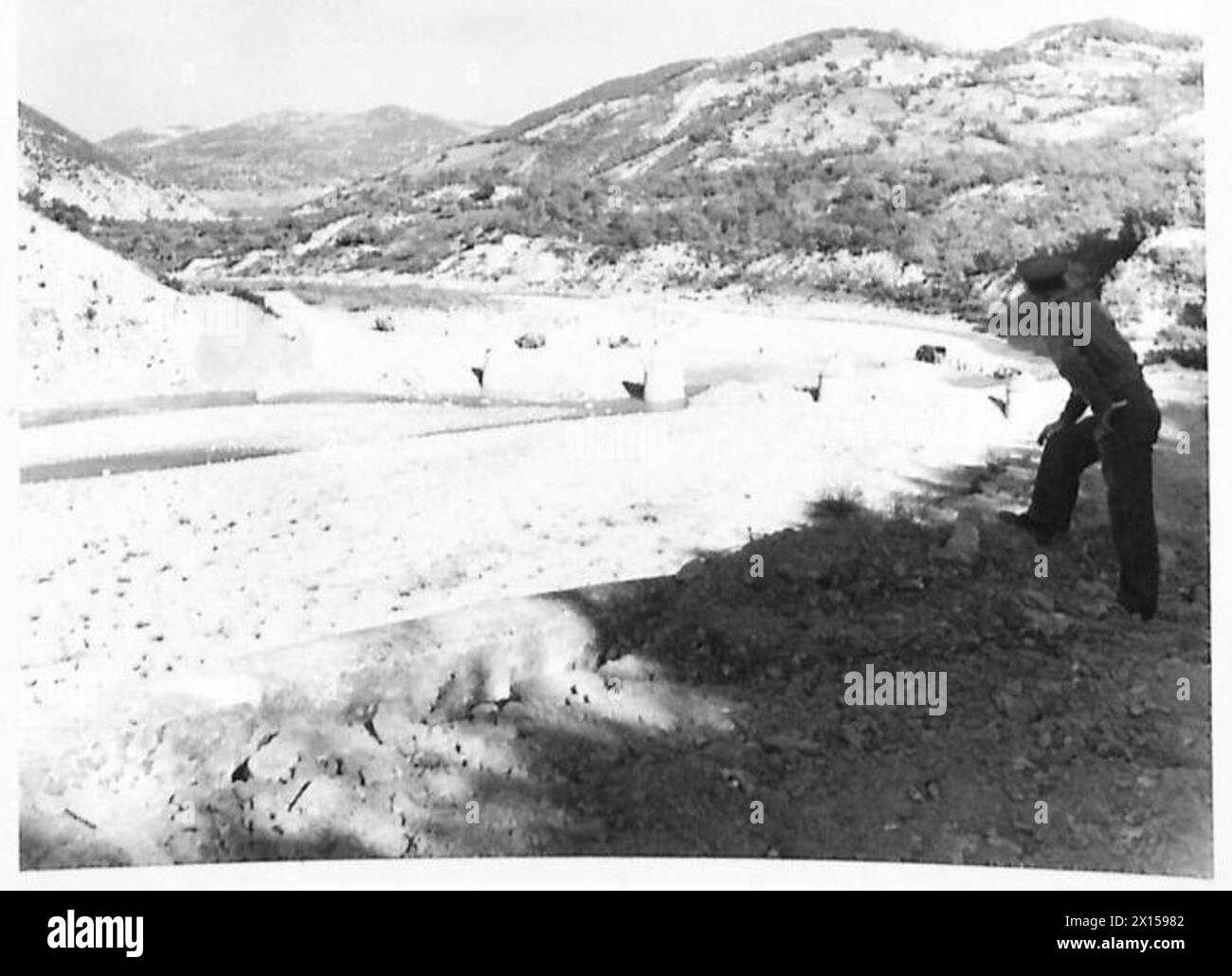 ITALY : EIGHTH ARMY - This is the Trigno river bed - one of the most ...
