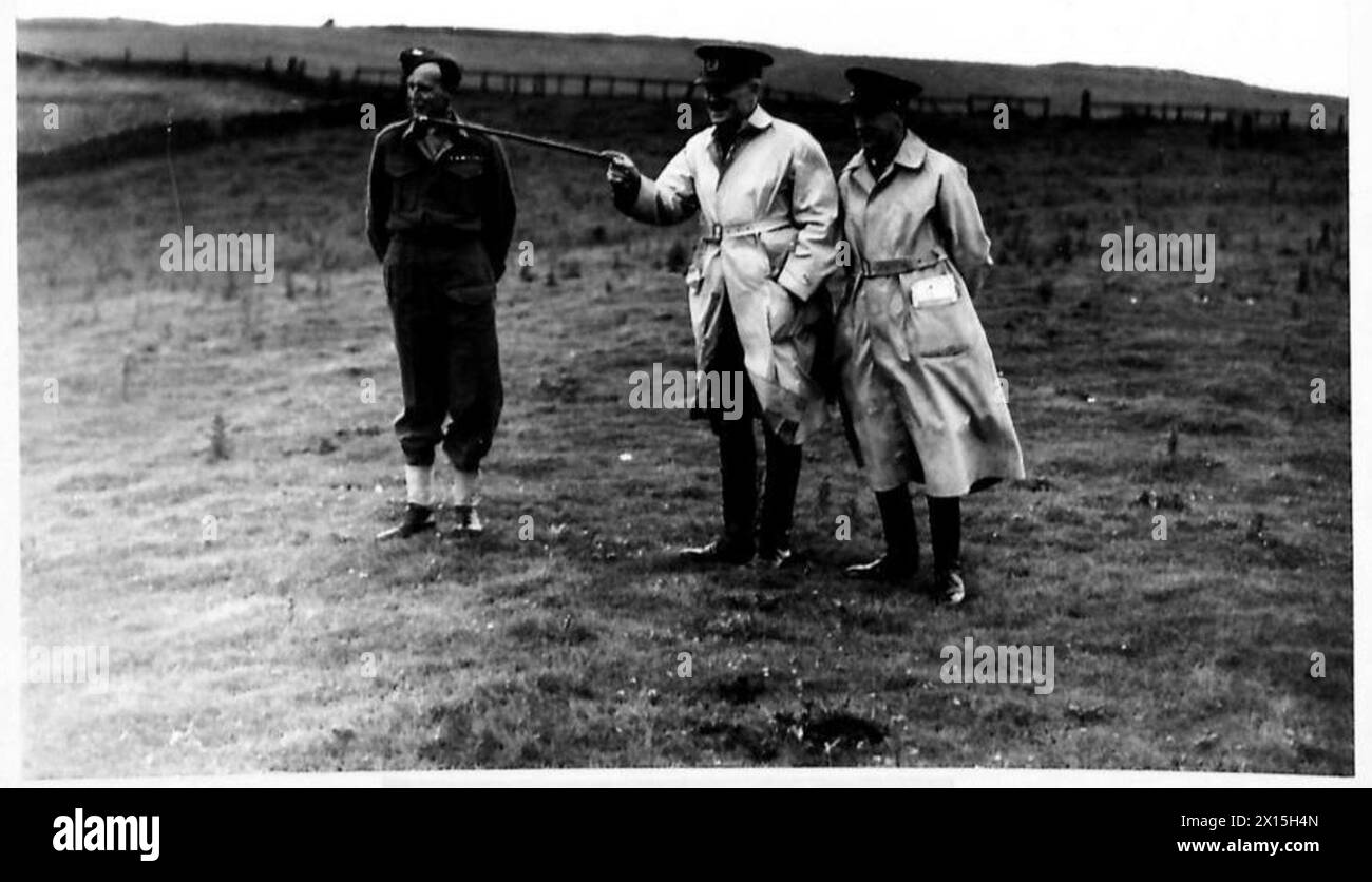 G.O.ClnC.TOURS HIS NORTHERN COMMAND Viewing the defences from the