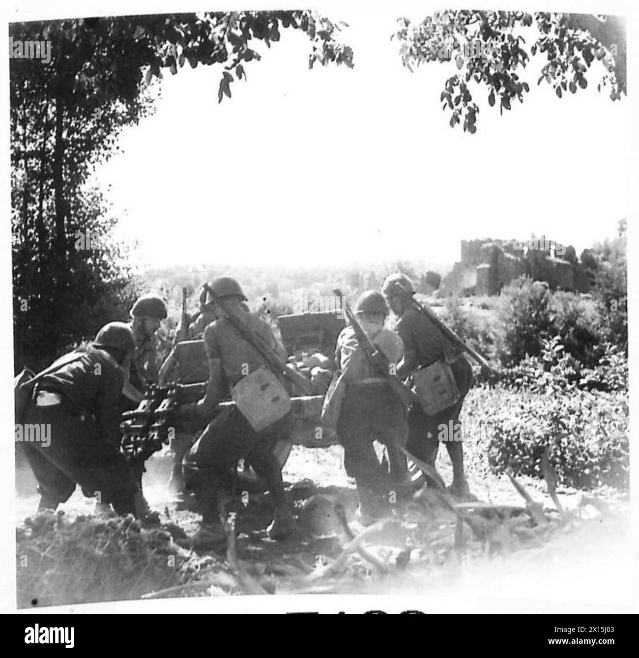 Italian Troops Italian troops operate alongside the British Eighth Army, positioning ...