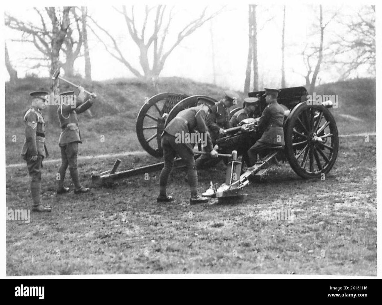 MECHANIZED ARTILLERY At Pirbright British Army Stock Photo Alamy