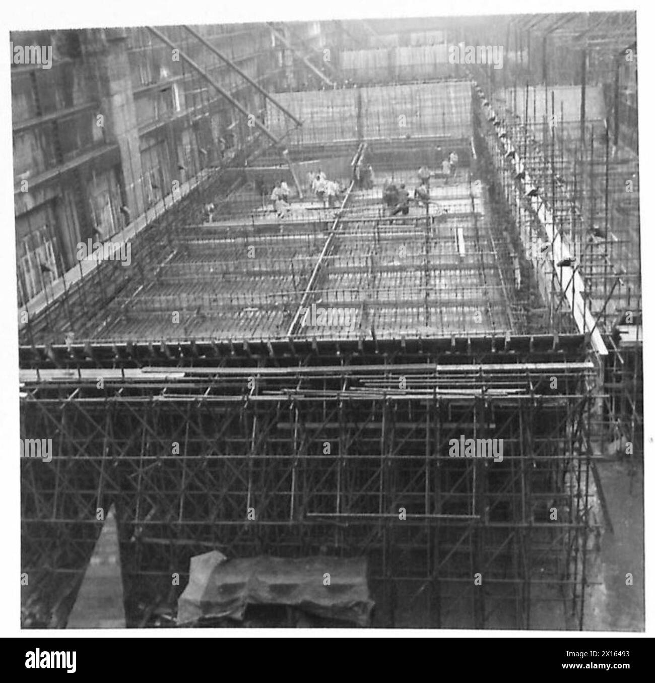 SPECIAL ASSIGNMENT FOR TN. 5 A.1 Concrete units under construction in