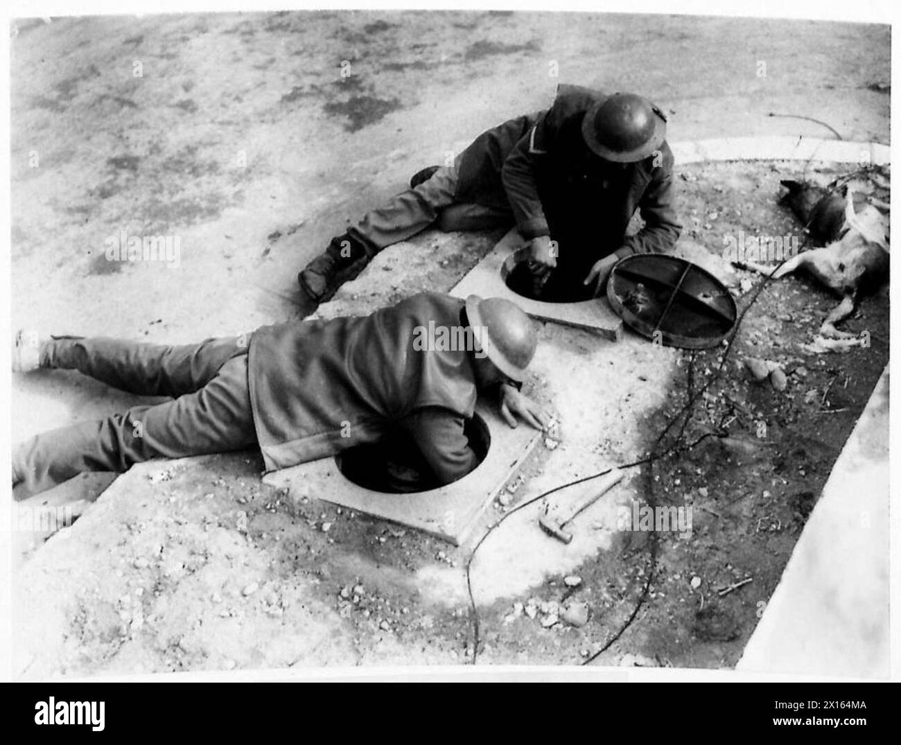 PICTURES TAKEN INSIDE AND AROUND DERNA - British sappers attending the ...