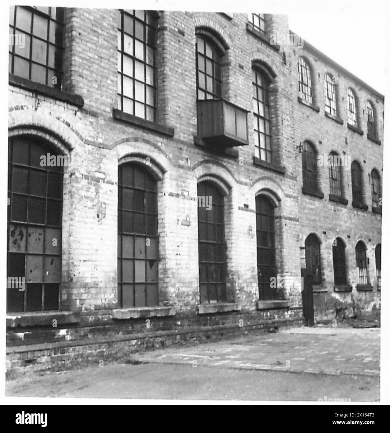 THE SEALING PROCESS OF TANKS AT CHILWELL AND NEW SYSTEM IN M.T. STORES