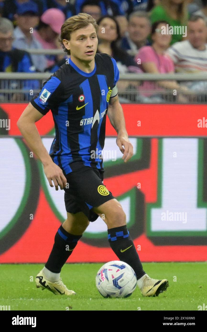 Milano, Italy. 14th Apr, 2024. NicolÃ² Barella of FC Internazionale in action during the Serie A match between FC Internazionale vs Cagliari Calcio at San Siro Stadium on April 14, 2024 in Milan, italy final results 2-2 (Credit Image: © Agostino Gemito/Pacific Press via ZUMA Press Wire) EDITORIAL USAGE ONLY! Not for Commercial USAGE! Stock Photo