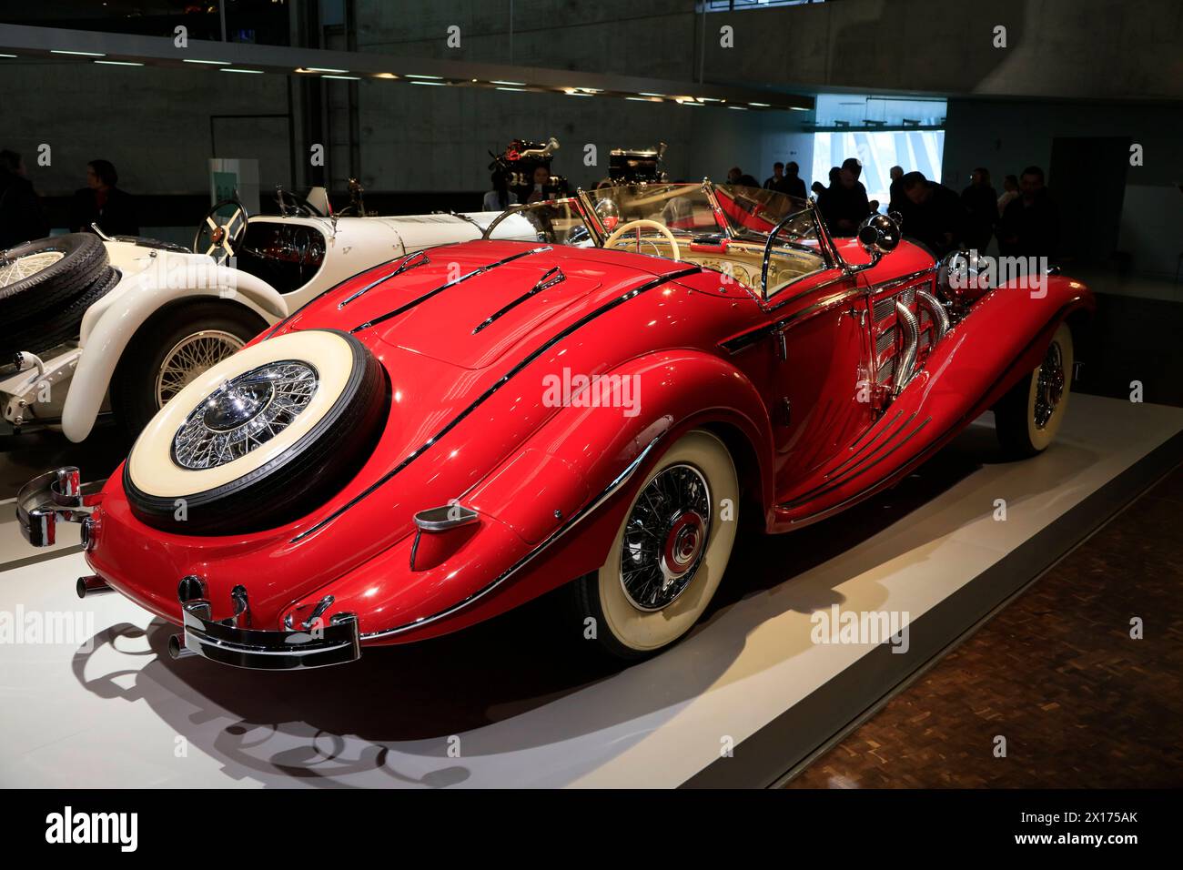 1936 Mercedes-Benz 500K Special Roadster - a photo on