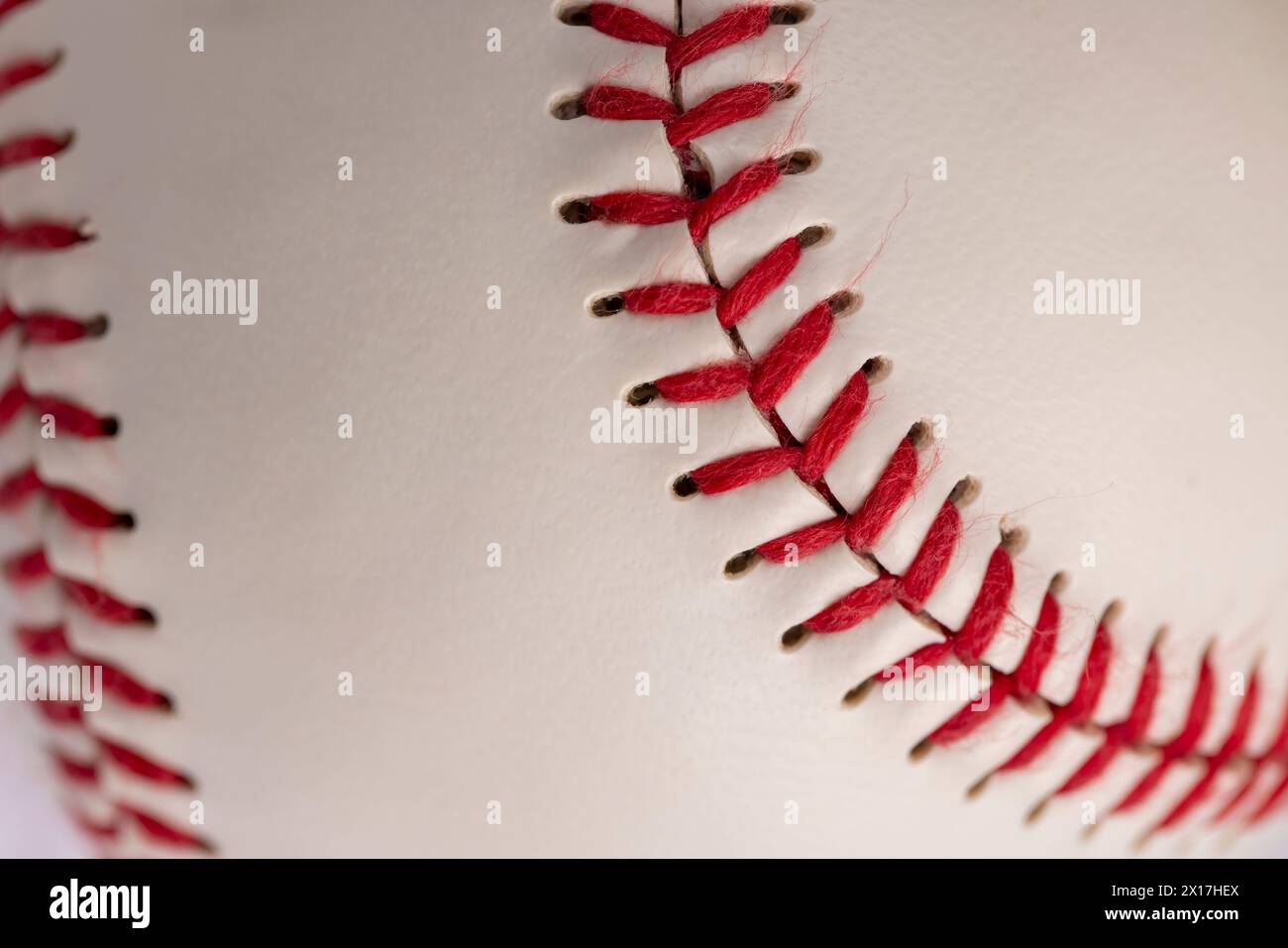 Recreation round single white hi-res stock photography and images - Alamy