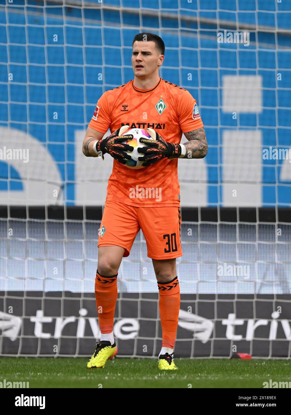 Werder Bremen Goalkeeper Linked Tactical Implications for Newcastle
