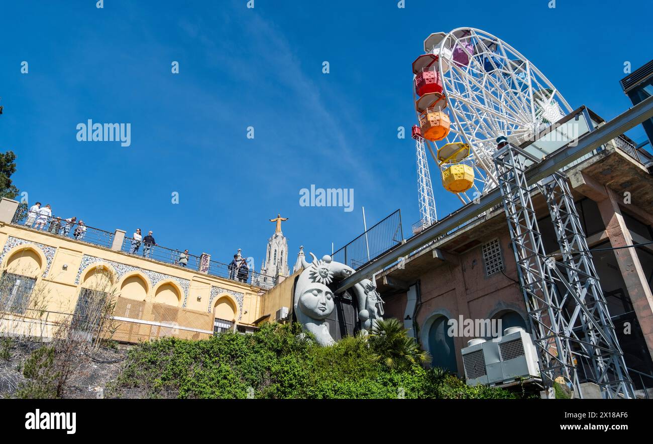 Ferris wheel at the Parc d'atraccions Tibidabo amusement park in Barcelona, Spain Stock Photo