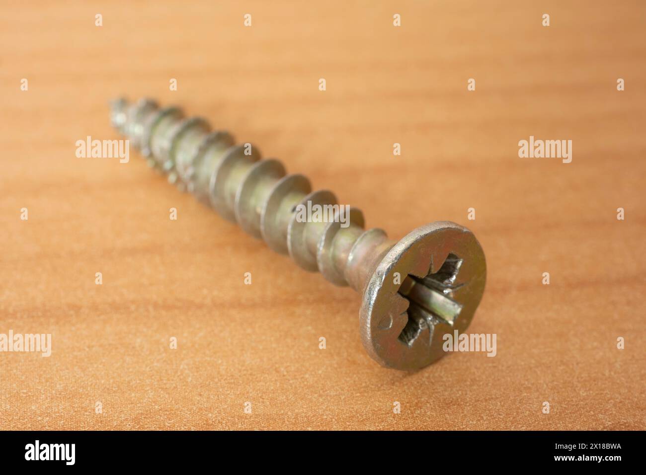 Spax Background Phillips screw on wooden background, wood screw, spax screw Stock Photo ...