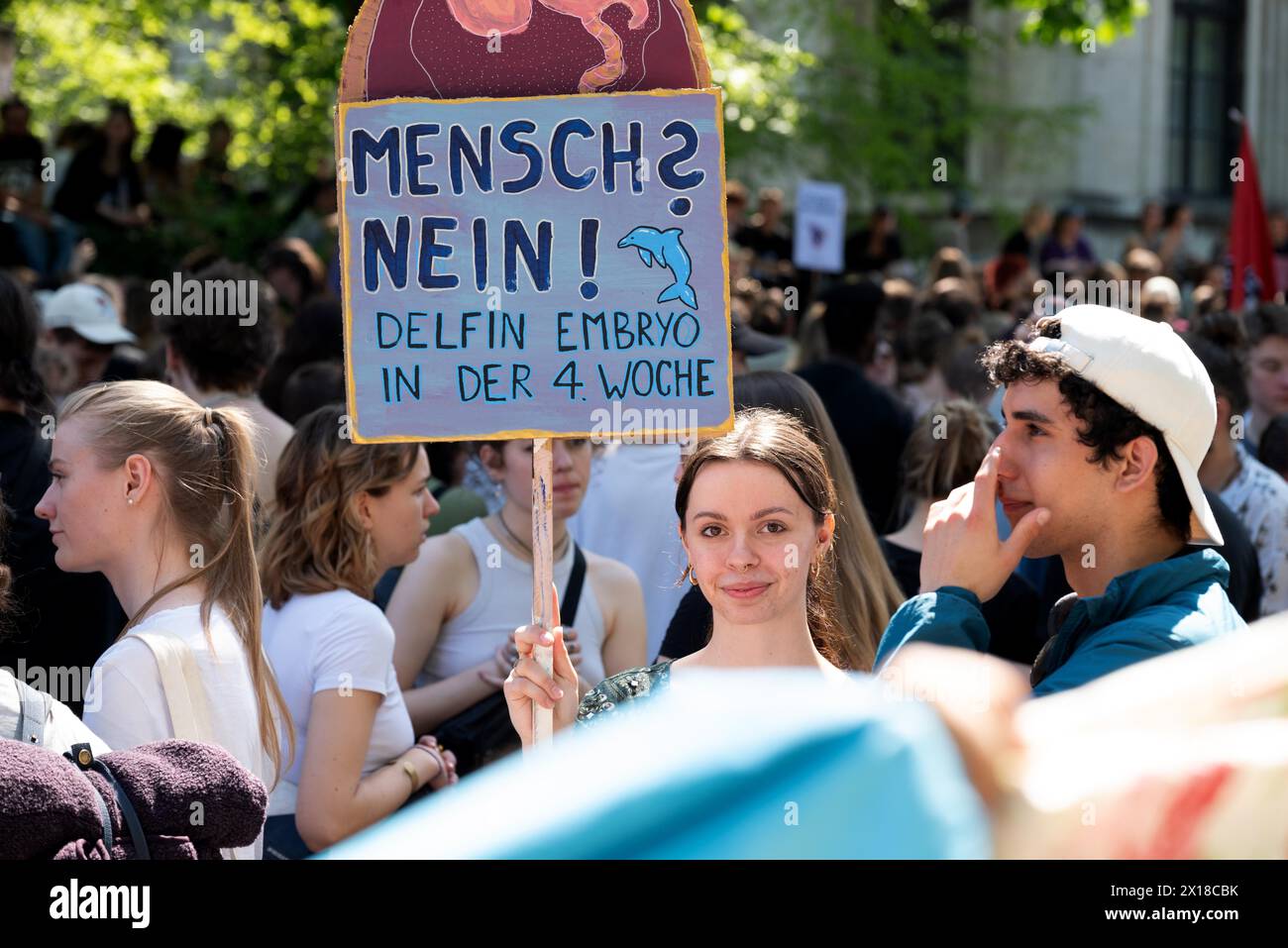 Munich March for Life, protest march against abortion, 13/04/2024, counter-demonstrators Stock Photo