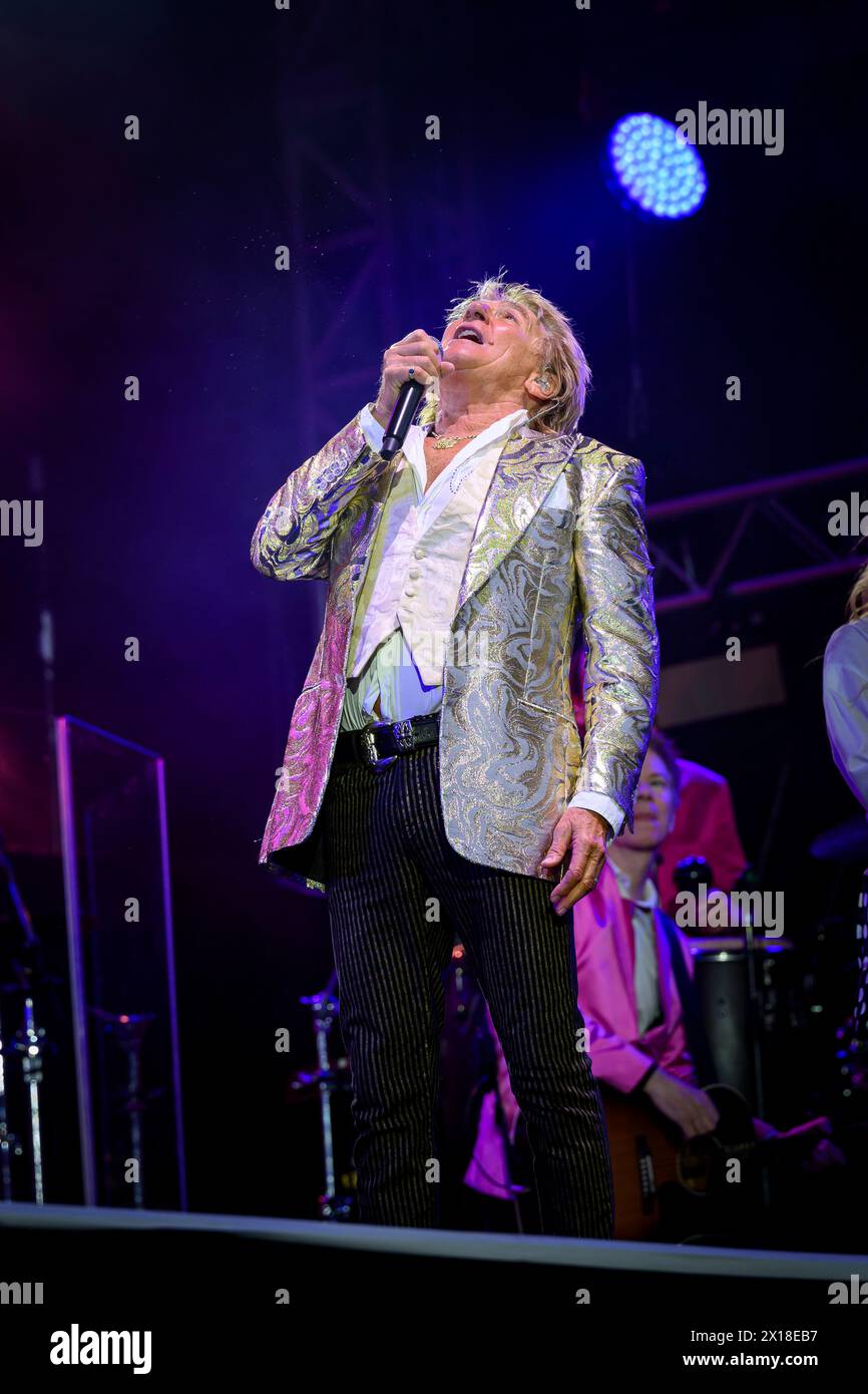 Edinburgh Castle Concerts, Rod Stewart Stock Photo - Alamy