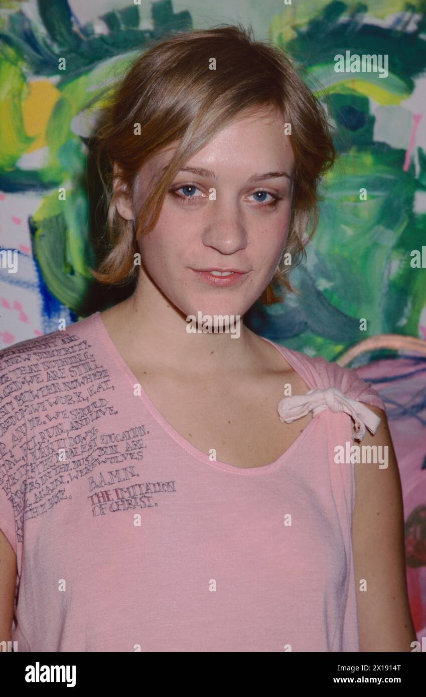 Chloe sevigny kids hi-res stock photography and images - Alamy