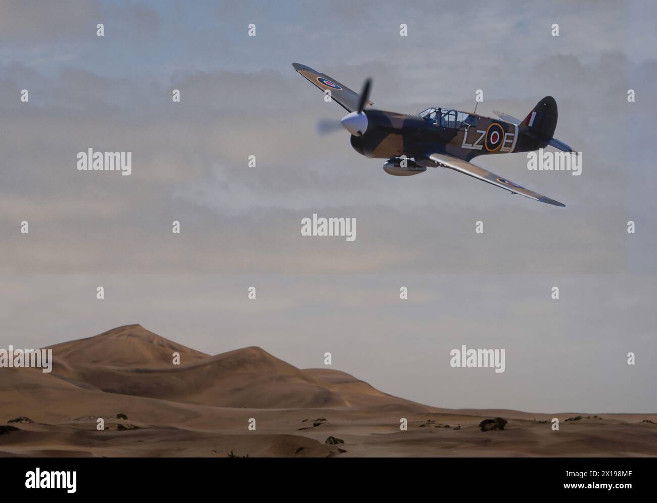 Curtis P-40 Kittyhawk over the desert Stock Photo