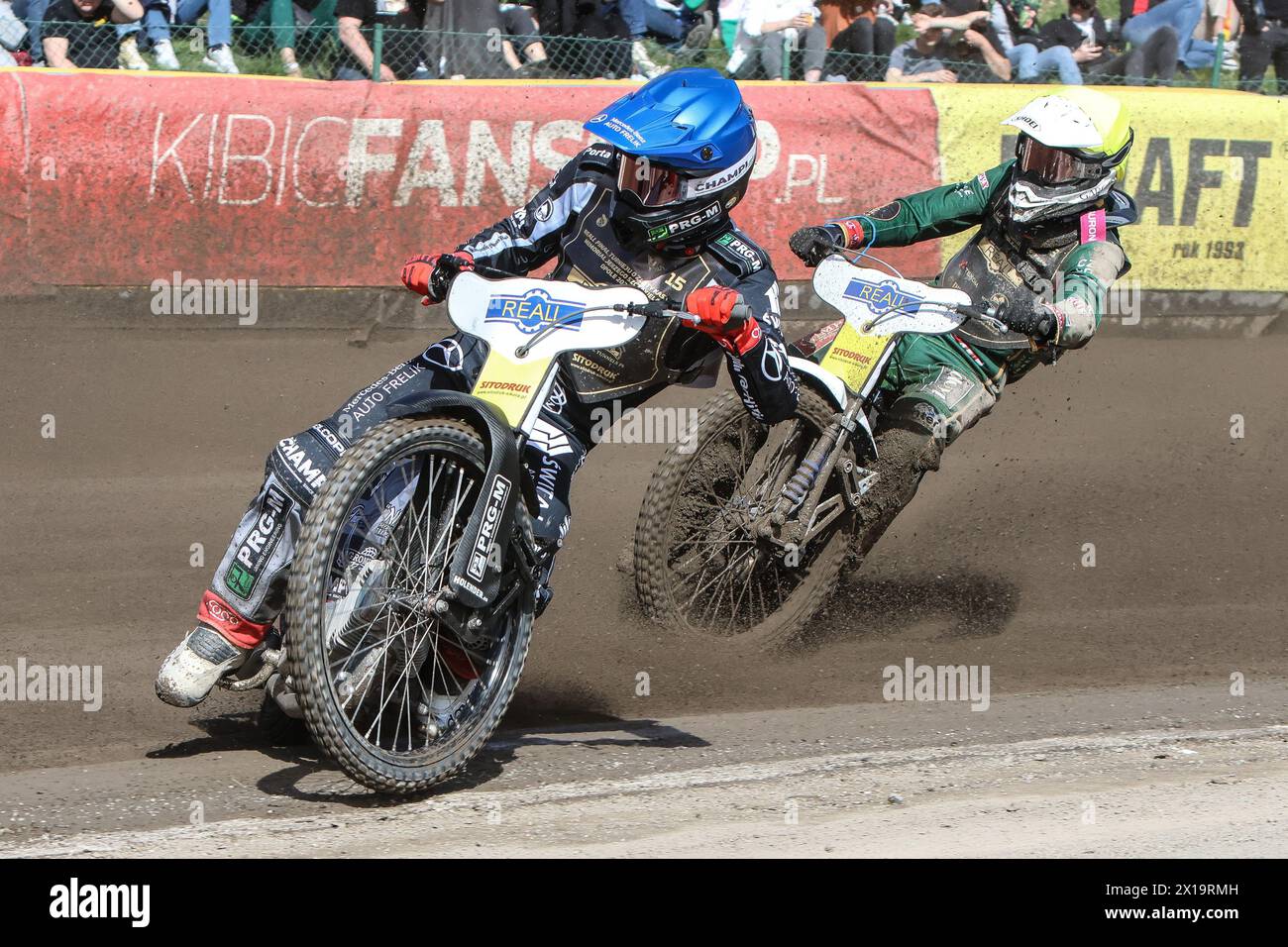 04.01.2024 Opole, Poland, Speedway (zuzel) - Golden Helmet (Reall Final Turnieju o Zloty Kask) op: Grzegorz Zengota, Maksym Drabik Stock Photo