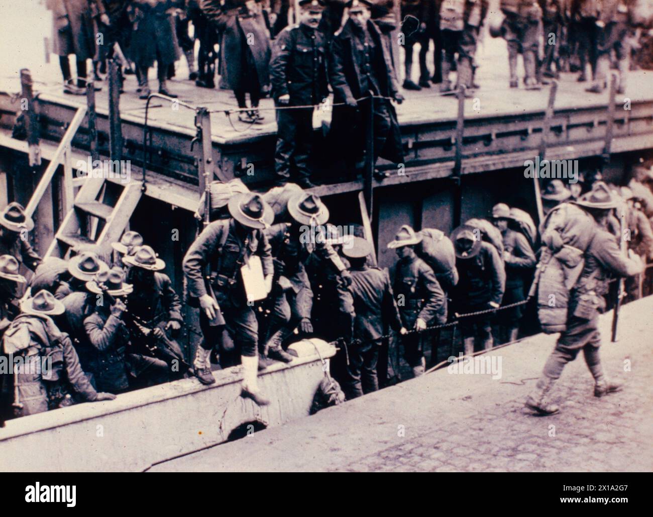 American troops arrive in Brest, WW1 France 1918 Stock Photo