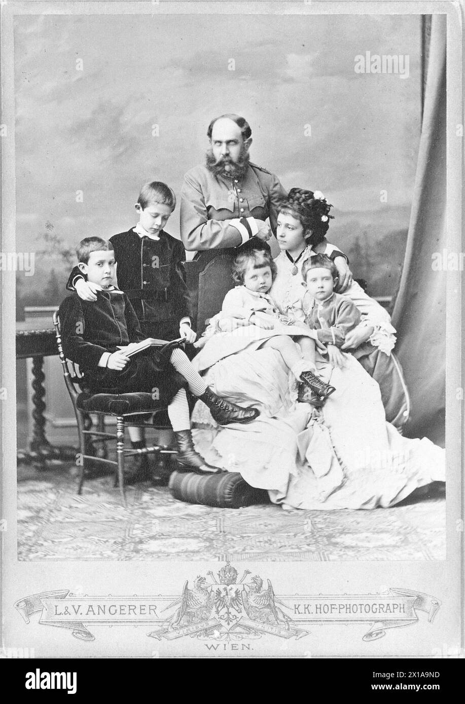 Karl Ludwig, archduke of Austria, reproduction together with of his 3rd wife Maria Theresia, Infanta of Portugal, and his children from 2nd marriage Franz Ferdinand, Otto, Margaret Sophie and Ferdinand Charles., 1873 - 18730101 PD0089 - Rechteinfo: Rights Managed (RM) Stock Photo
