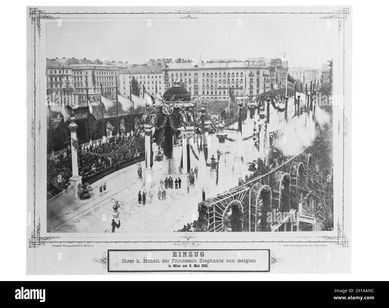 Stephanie, Krprzn of Austria (1864-1945), view across the festival decoration on the Elisabethbruecke (Elisabeth Bridge) diagonally across towards Operngasse/Friedrichstrasse on the occasion of of the occupancy of the Stephanie, crown princess of Austria in Vienna at 9th May 188, 09.05.1881 - 18810509 PD0001 - Rechteinfo: Rights Managed (RM) Stock Photo