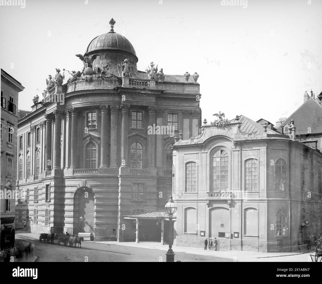 Vienna 1, St. Michael's Square, Burgtheater and riding school, view from higher garrison corner Herrengasse, 1888 - 18880101 PD0234 - Rechteinfo: Rights Managed (RM) Stock Photo