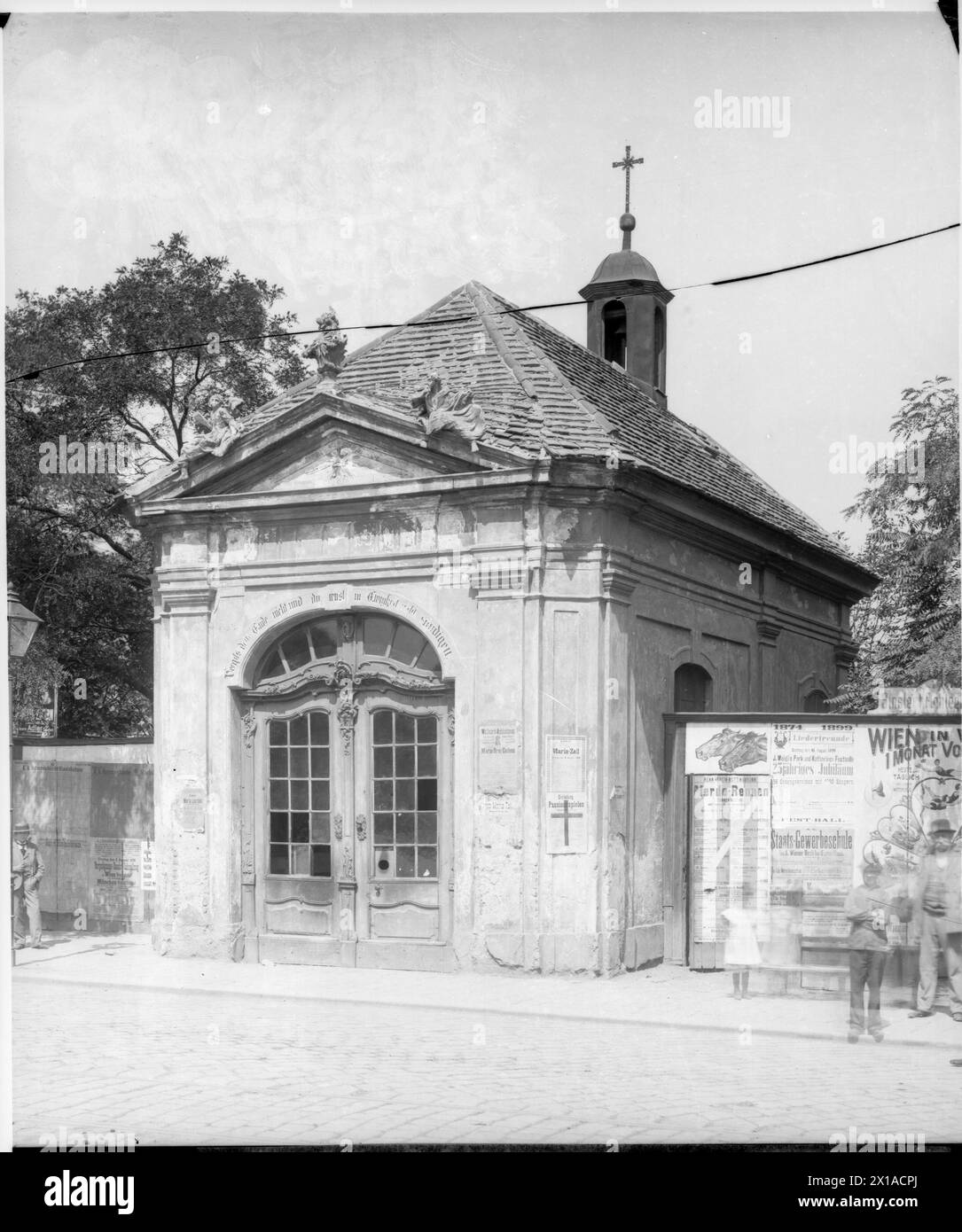 Vienna 5, Schoenbrunnerstrasse (Schoenbrunner Street), Linienkapelle (Linien Chapel), 1898 - 18980101 PD0515 - Rechteinfo: Rights Managed (RM) Stock Photo