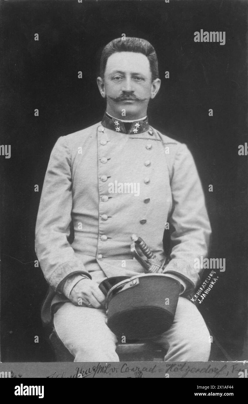Franz count Conrad of Hoetzendorf, in uniform of a FML., 1906 - 19060101 PD1633 - Rechteinfo: Rights Managed (RM) Stock Photo