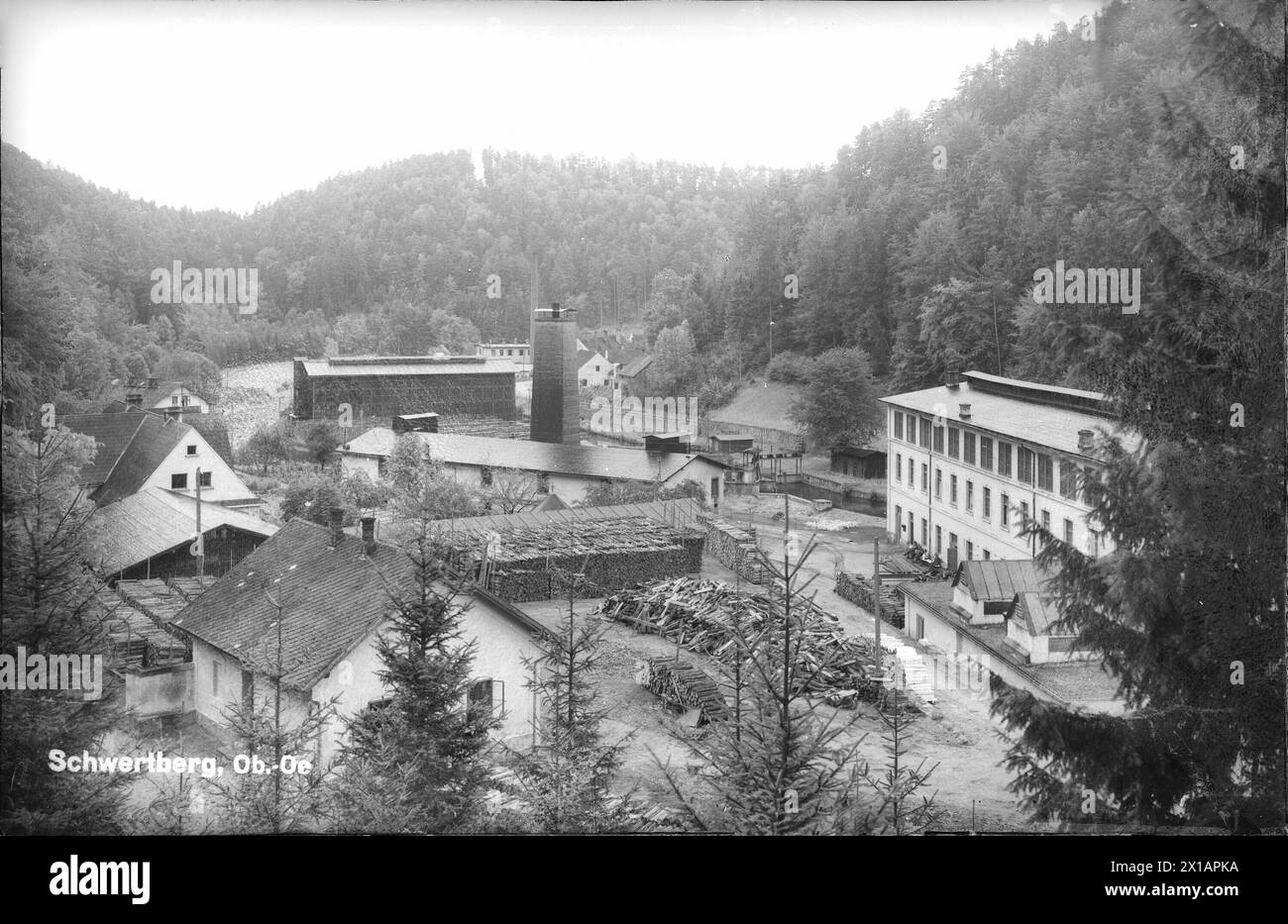 Paperboard factory Josefstal (Josefs Valley) at Schwertberg (peak), overview, 1930 - 19300101 PD8725 - Rechteinfo: Rights Managed (RM) Stock Photo