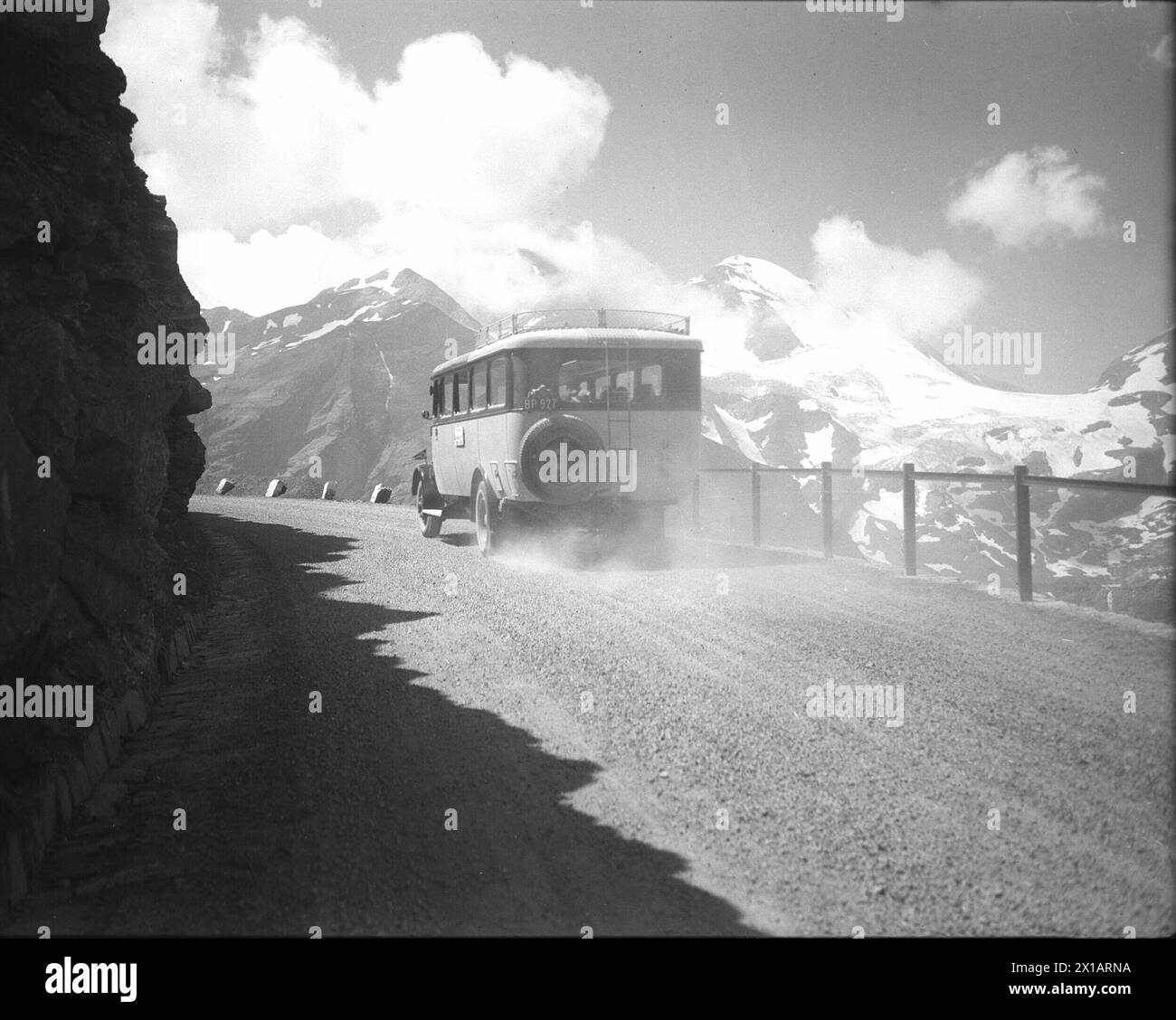 Grossglockner-Hochalpenstrasse, Northern ramp. bus in the witch's ...