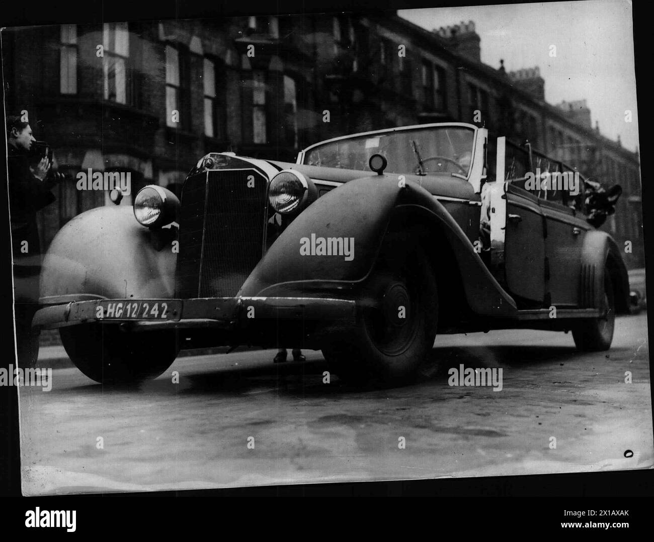 Cars Goering Super-Mercedes, with buckle at anterior, cars Goering ...