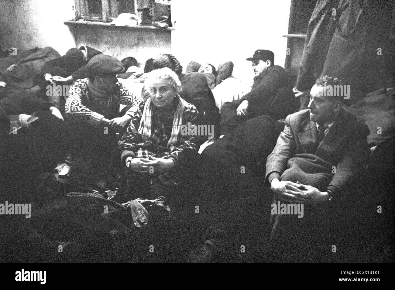 Hungarian refugees 1956 hi-res stock photography and images - Alamy