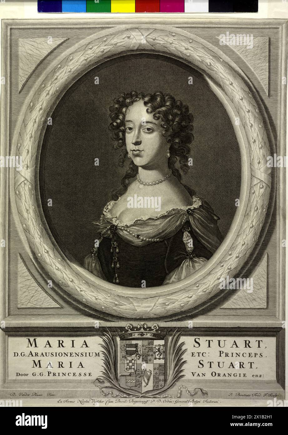 Mary II, Queen of England, as Princess of Orange: 3 / 4 from the left, with short undulated hair, two entice around the shoulders die away, pearl earrings and, in far décolleté dress with surveying pearl string and train retainer around the excerpt, by middle jewel downward three pieces of jewellery with geminate drop pearls, in oval framing, occupied with Kranz from bulging sinuously bay leaf, surround by rectangle supplement section lining panel with protuberant elbow joints, underneath, midst of a double-spaced Latin. and double-spaced Dutch legend at bright pedestal frontside, their crowne Stock Photo
