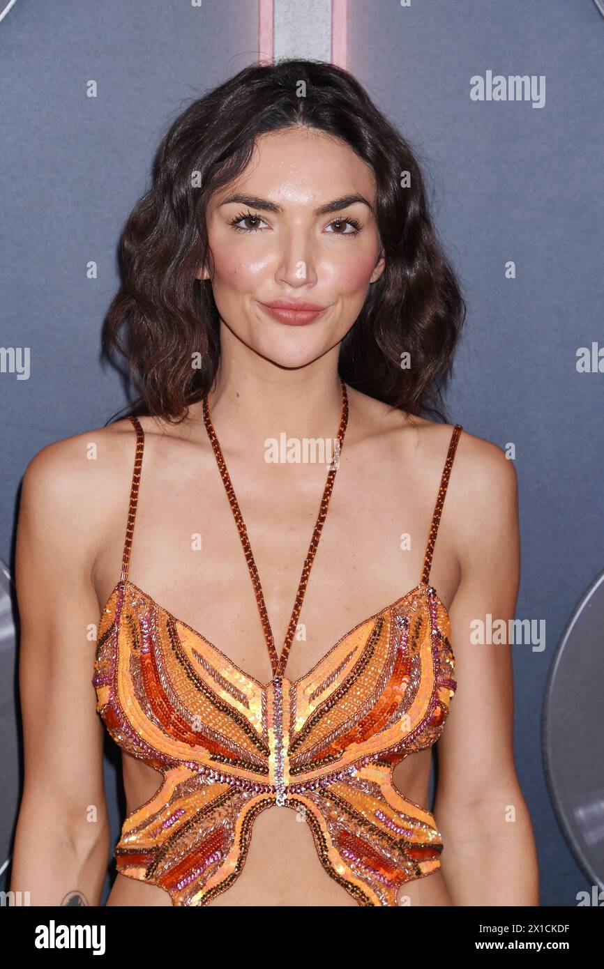 LOS ANGELES, CALIFORNIA APRIL 15 Hailee Lautenbach attends the Los