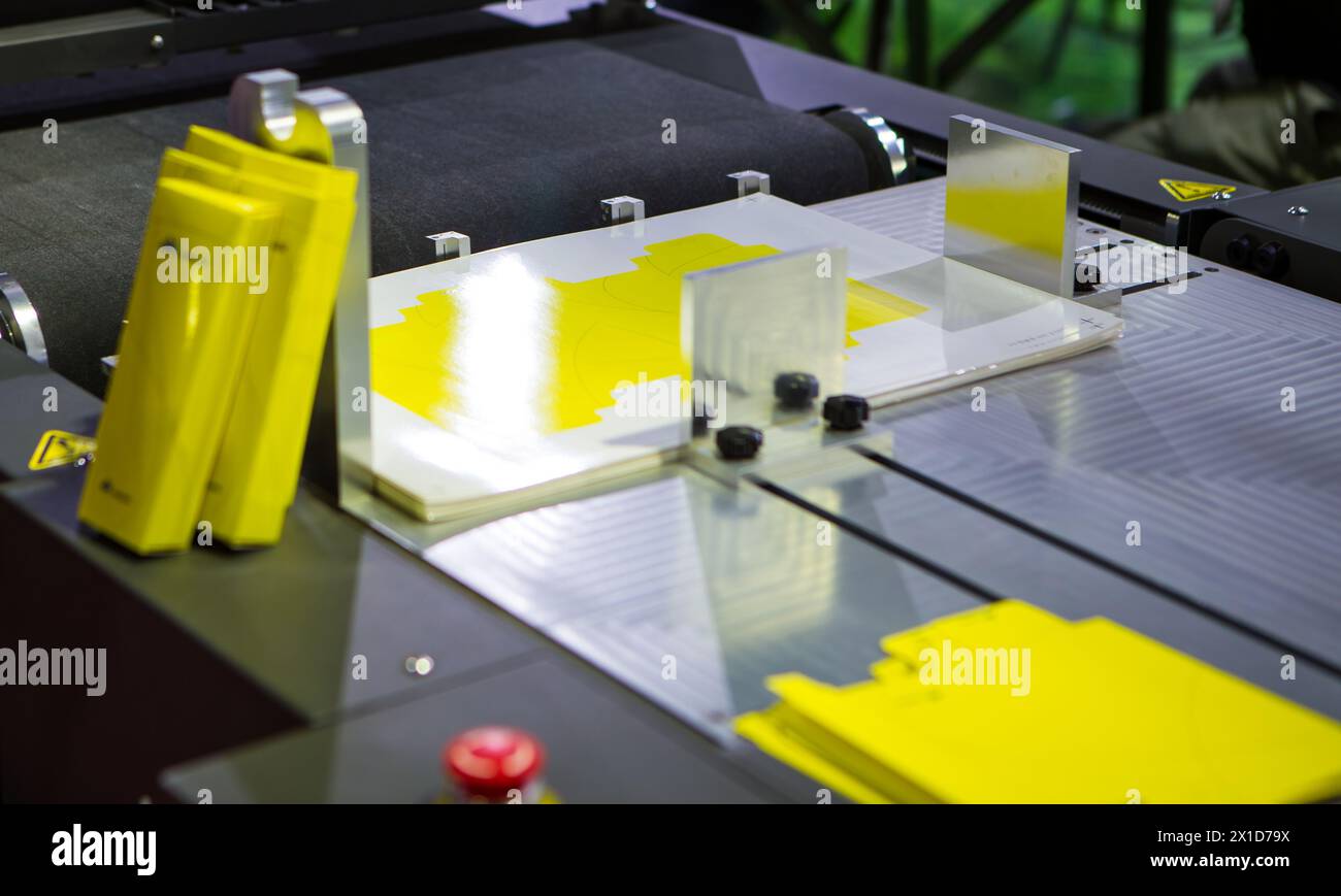 Digital Cutting Machine Cutting Packaging Printing Industry Stock