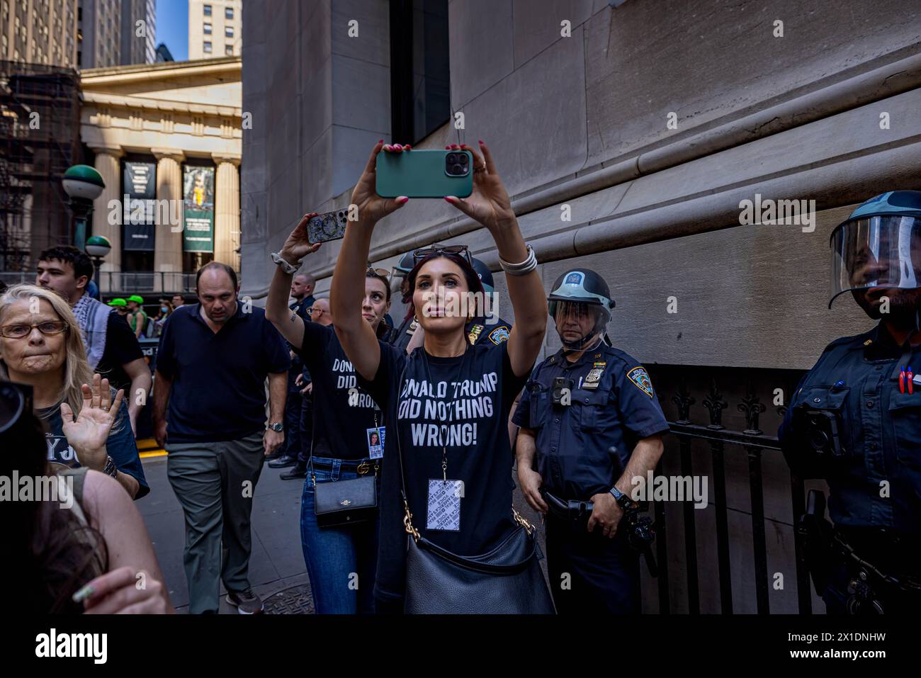 Laura loomer hi-res stock photography and images - Alamy