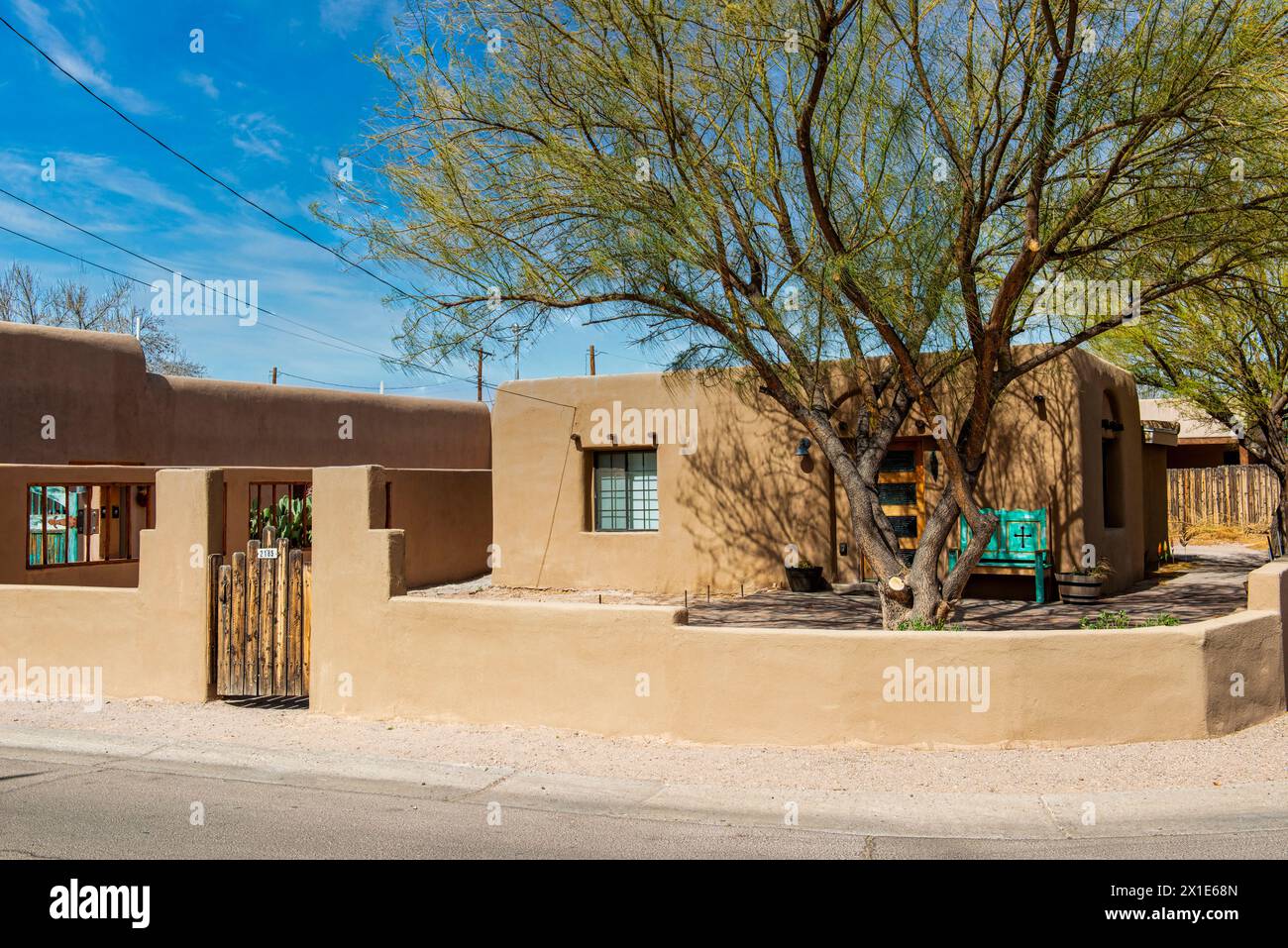 New Mexico Pueblo style residential homes in Mesilla Stock Photo Alamy