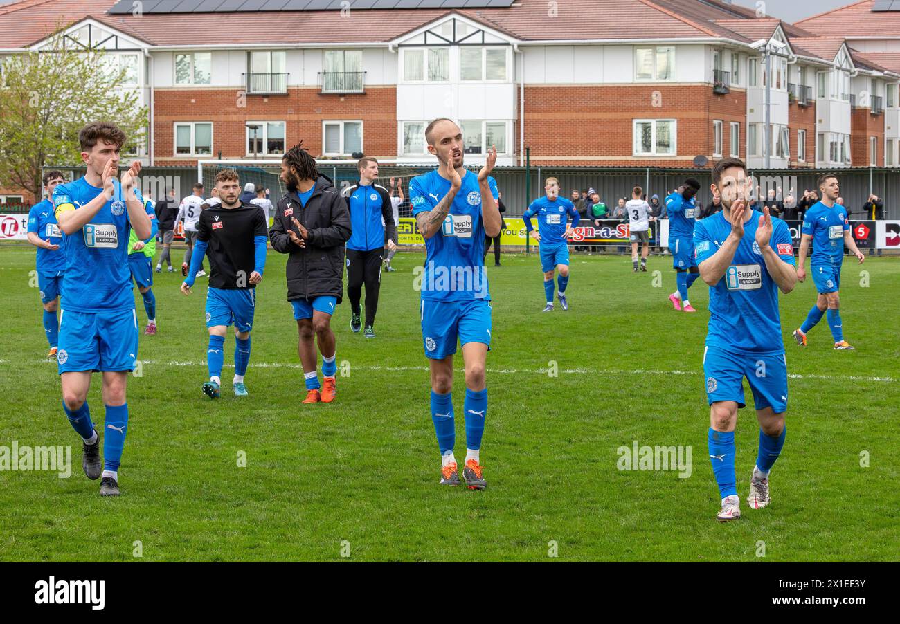 Warrington Ryland's players thank the supporters at The Hive Arena, Gorsey Lane, Warrington Stock Photo