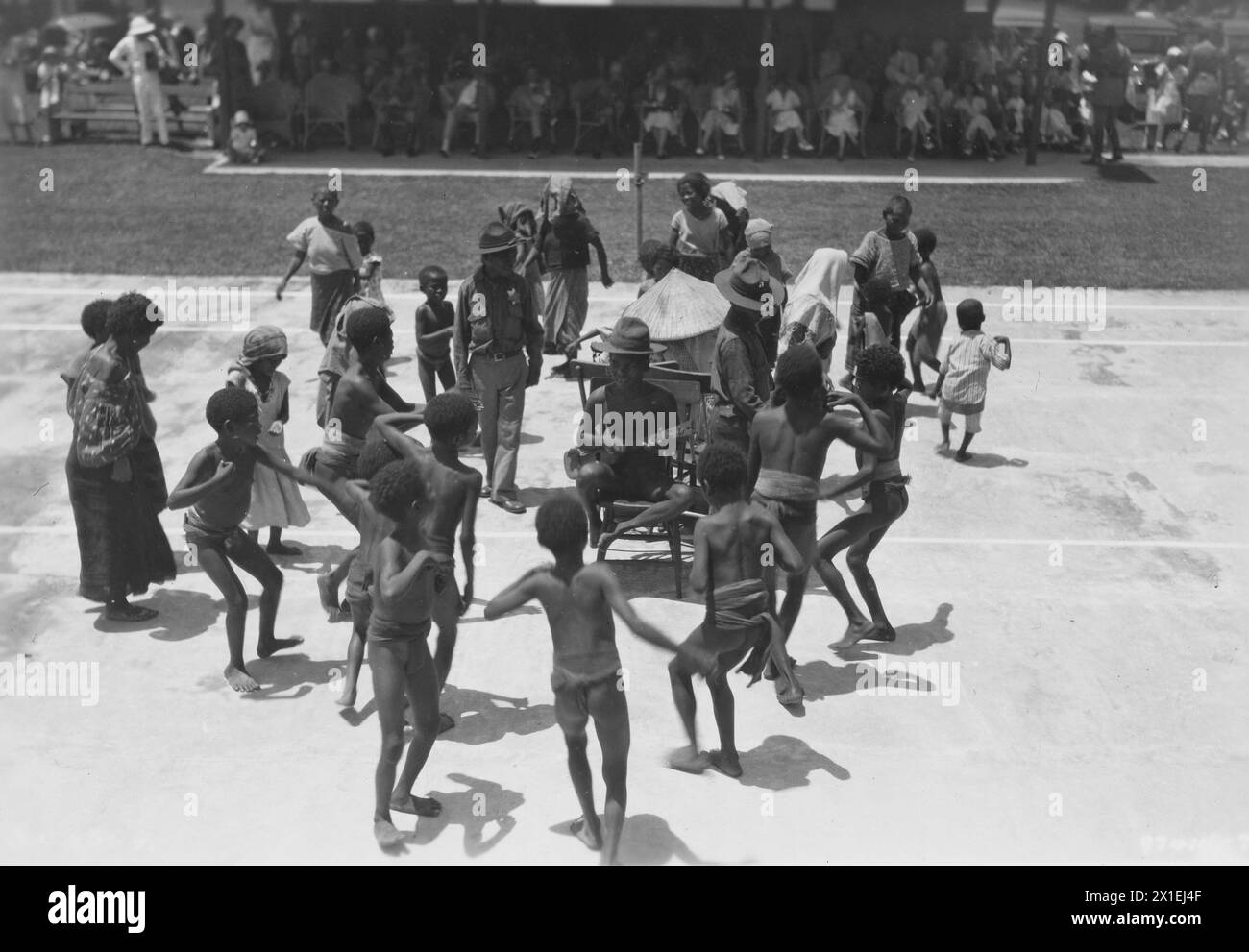 Original caption: Fort Stotsenburg, P.I., Sept. 16, 1931. The Negrito conception (Philippine Island dancers) Stock Photo