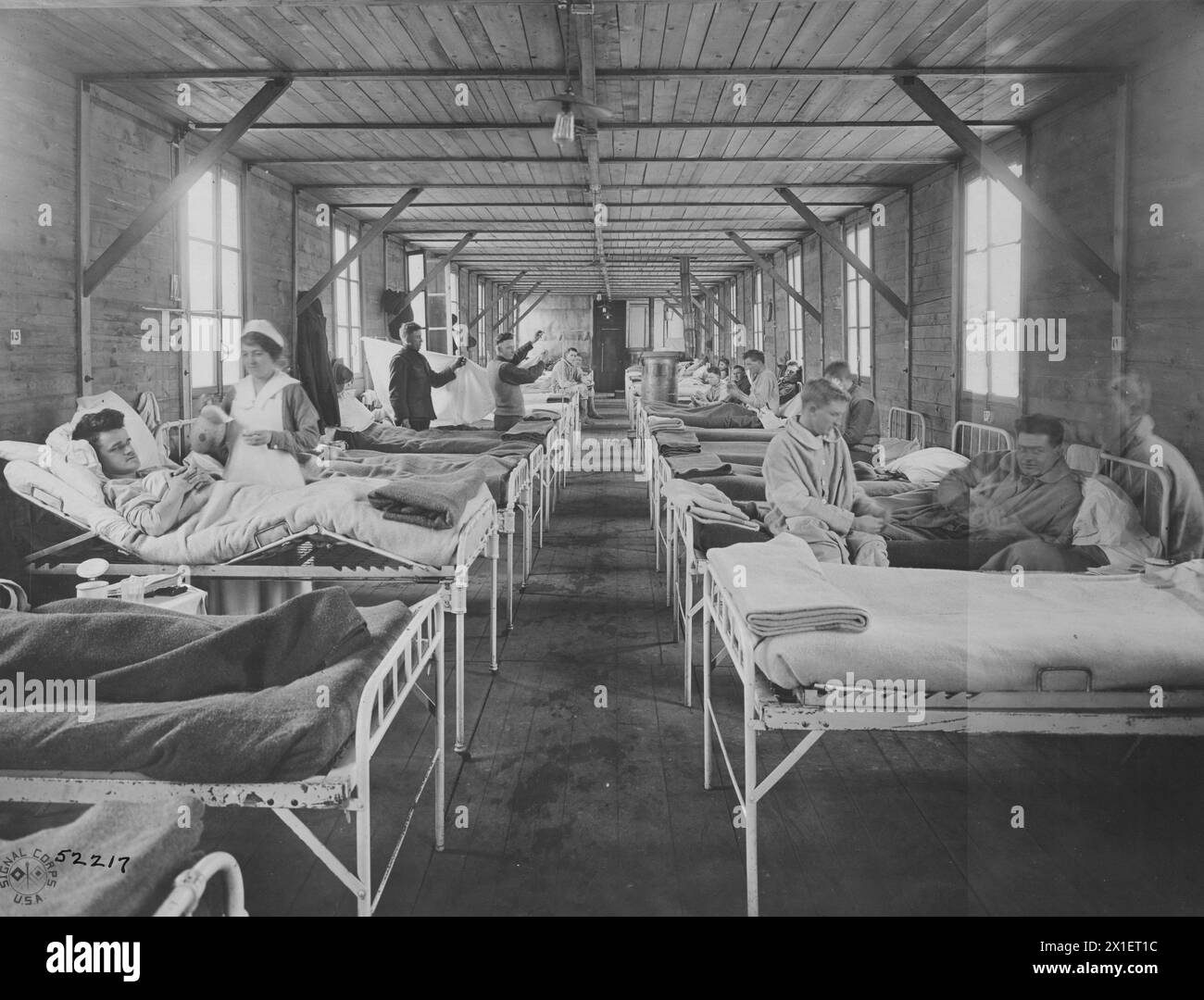 Wounded soldiers recovering in surgical ward #2, Camp Hospital No. 44, G.I.S.D. Near Gievre, Loir et Cher, France ca. 1919 Stock Photo