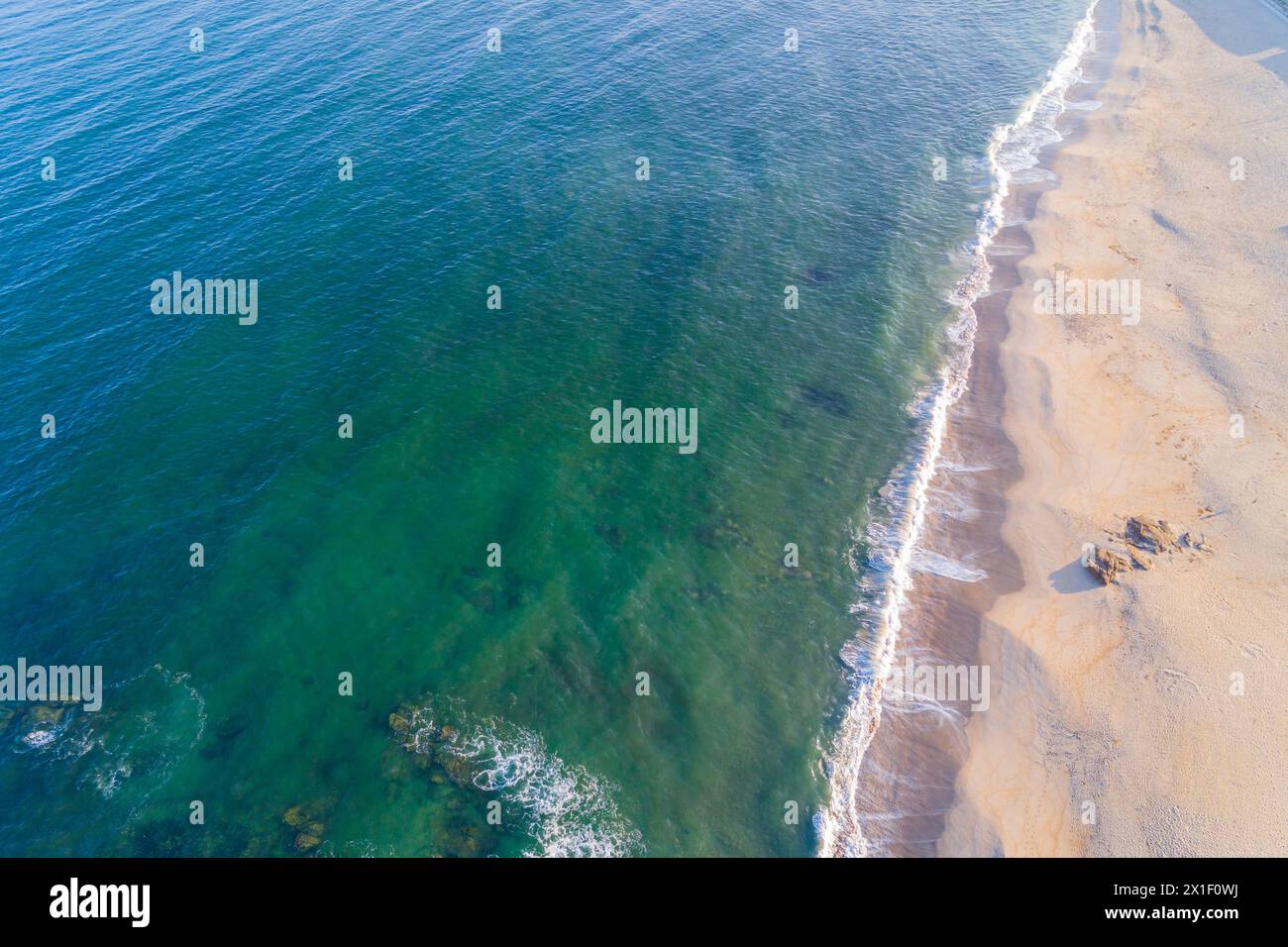 Empty beach scene seascape hi-res stock photography and images - Alamy