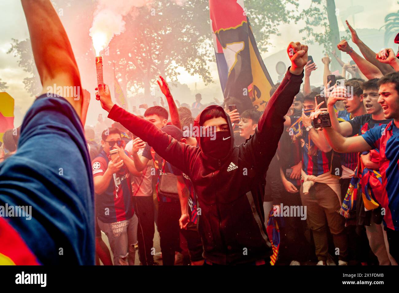 April 16, 2024, Barcelona, Spain:  FC. Barcelona fans rally outside the Olimpic Lluis Companys stadium moments before the UEFA Champions League quarter-final match between FC Barcelona and Paris Saint Germain PSG in Barcelona, Spain. Credit: Jordi Boixareu/Alamy Life News Stock Photo