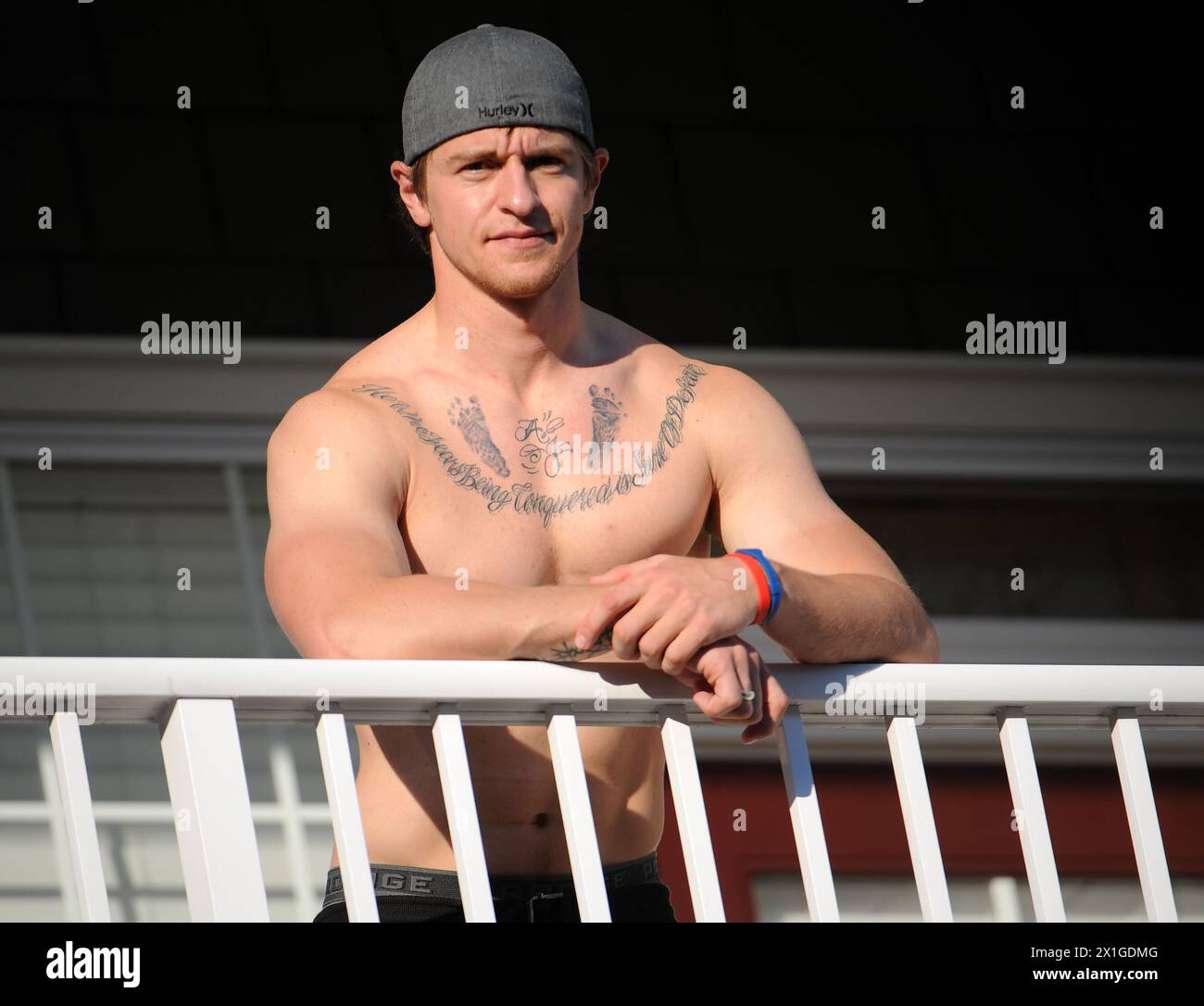 Hockey tattoos hi-res stock photography and images - Alamy, image size:1300x1086